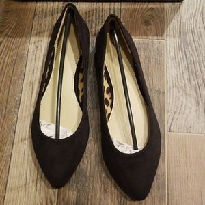 NIB Black Faux Suede Pointed Ollio Flats Size 7.5